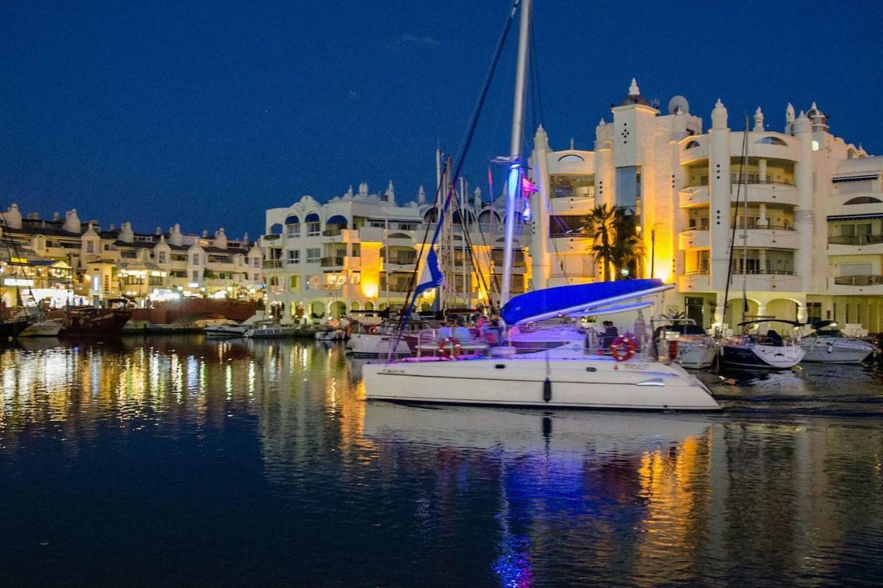 Vive Benalmadena Apartamento Luxe Puerto Marina, Primera Linea De Playa Kültér fotó